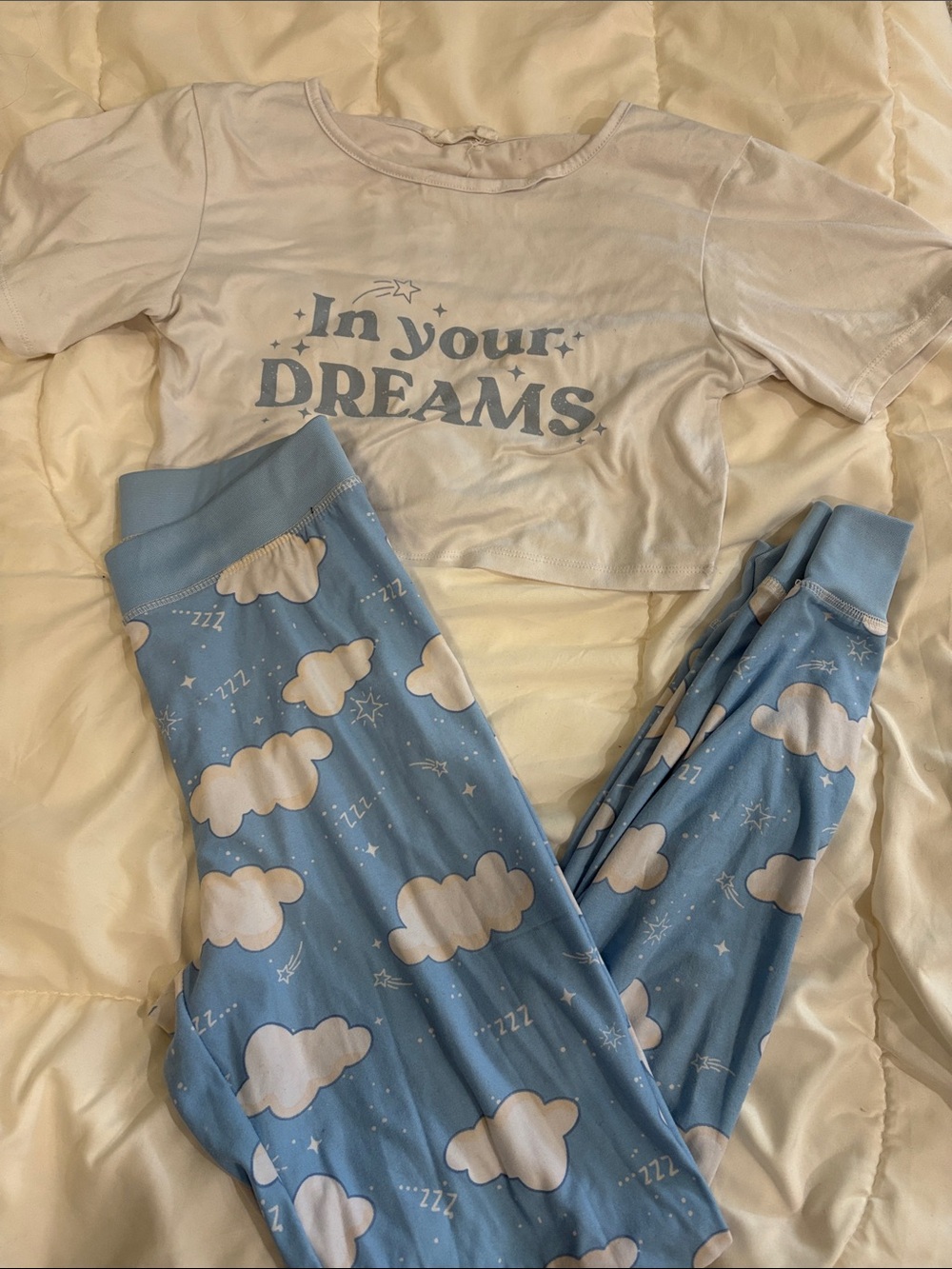 Kids White and Light Blue 'In Your Dreams' Pajama Set